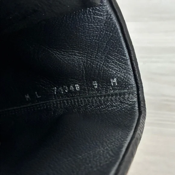 Stuart Weitzman Size 9 Leather Mid-Calf Moto Boots Wrap-Around Strap Boots - Picture 6 of 7